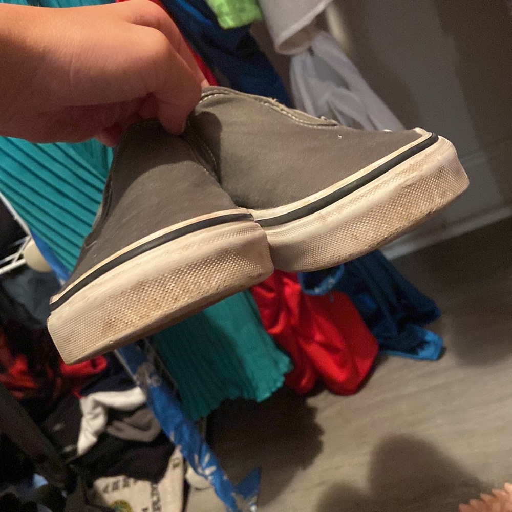 Vans - Picture 5 of 5